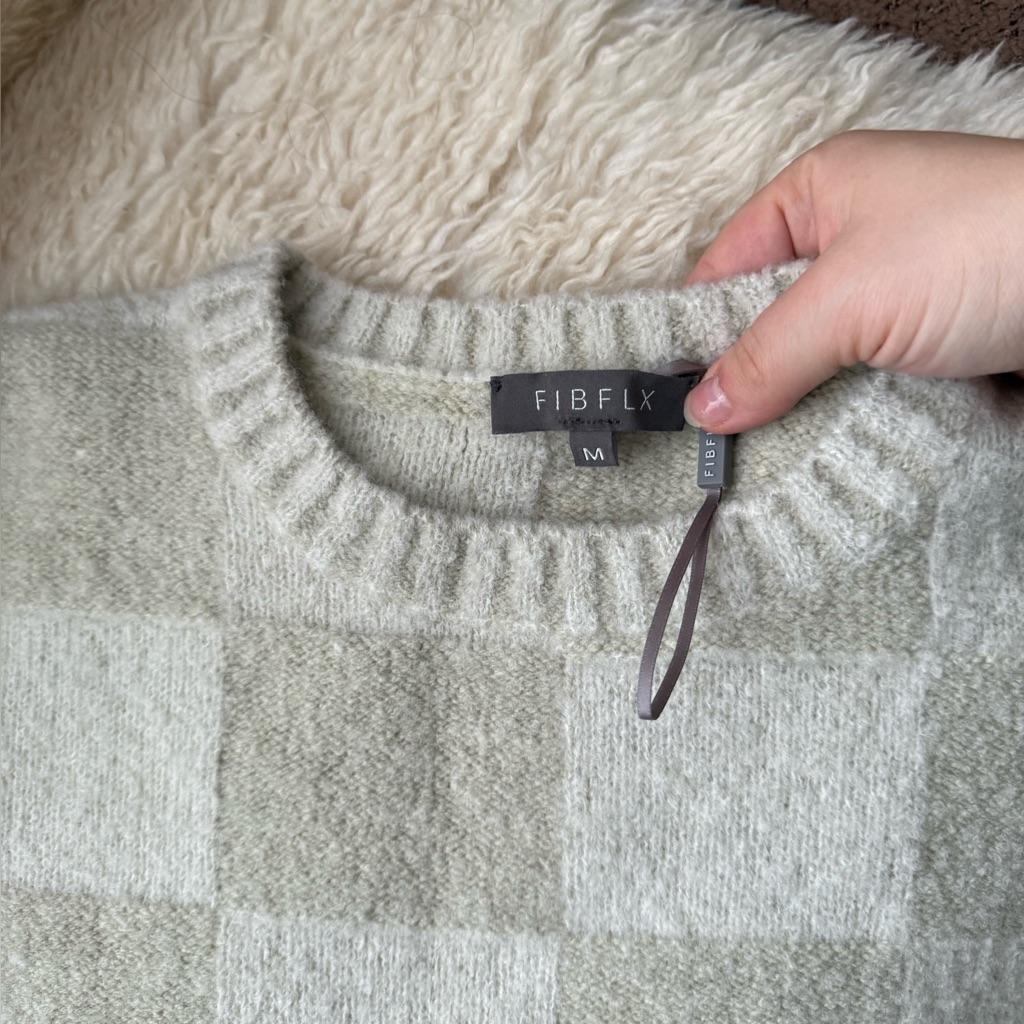 Fibflx Wool Blend Checkered Green Oversized Sweater — image 2 of 5